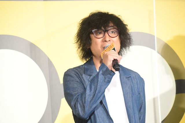 香取慎吾、フクロウと一緒に登場！『犬も食わねどチャーリーは笑う』公開記念舞台あいさつ（6枚目）