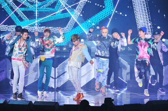 SHINeeが「Dream Girl」で派手にカムバック！＜韓国JPICTURES＞（2枚目）