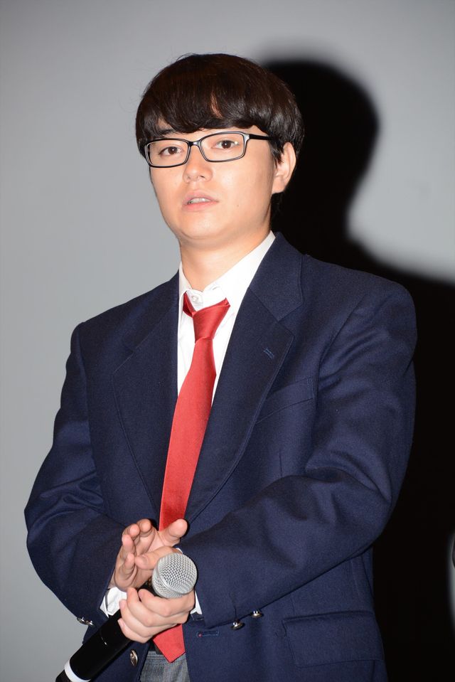 真野恵里菜、ちょっと恥ずかしい撮影に大テレ？フォトギャラリー（6枚目）