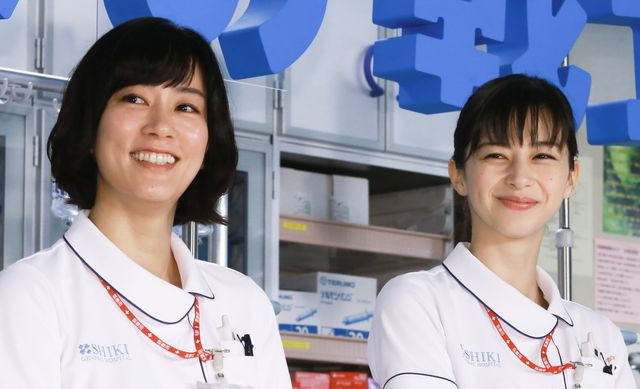 中条あやみ、水川あさみ、小瀧望のナース姿！「白衣の戦士！」囲み取材会（8枚目）