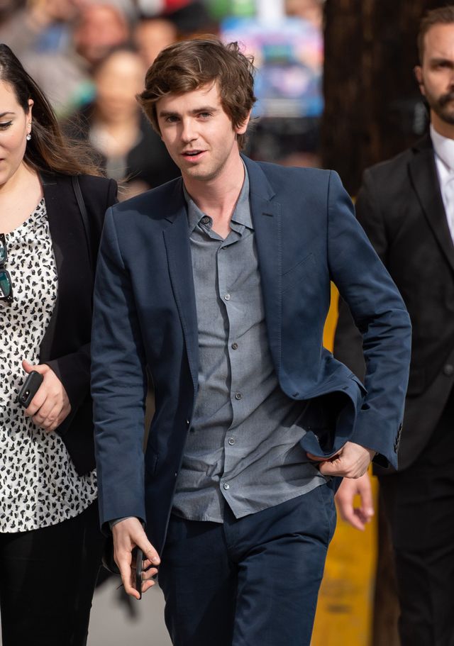 華麗なる成長を遂げたフレディ・ハイモア画像集：フォトギャラリー