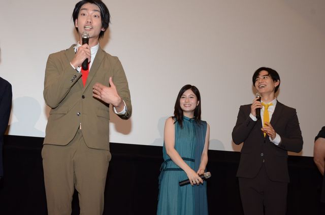 ヨッシャラッキー！『宇宙戦隊キュウレンジャーVSスペース・スクワッド』初日舞台あいさつ（10枚目）