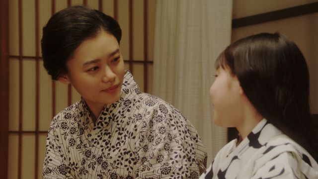 千代が手にした台本は…「おちょやん」第113回（2枚目）