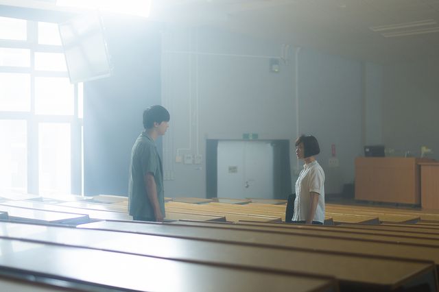 吉沢亮＆杉咲花『青くて痛くて脆い』場面写真【20枚】（15枚目）