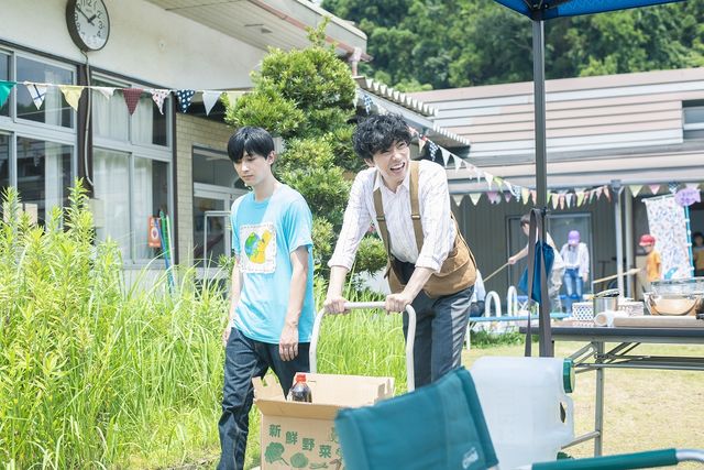 吉沢亮＆杉咲花『青くて痛くて脆い』場面写真【20枚】（17枚目）