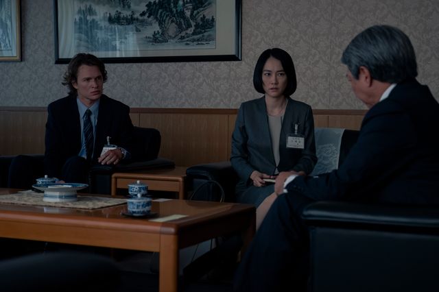 アンセル・エルゴート来日決定！「TOKYO VICE」シーズン2新場面写真（3枚目）