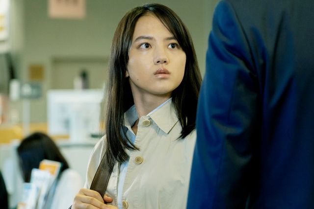 朝ドラも話題！清原果耶の熱演を捉えた『護られなかった者たちへ』場面カット（2枚目）