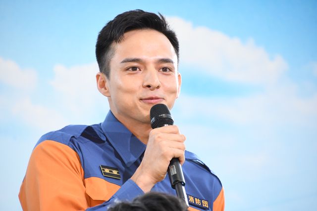 中村倫也、川口春奈ら池井戸潤原作「ハヤブサ消防団」制作発表会見（9枚目）