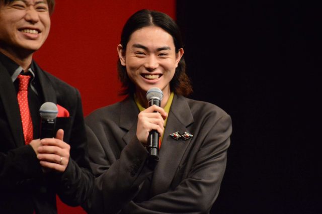 桐谷健太に菅田将暉たちが爆笑！『火花』完成披露（9枚目）