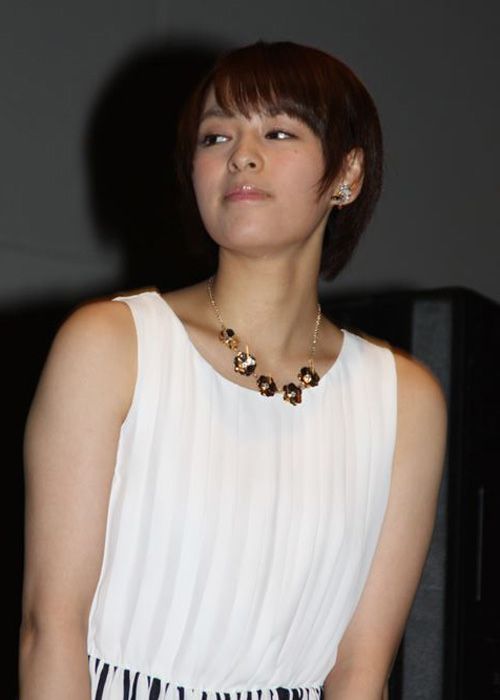 神田沙也加の制服姿も！舞台「ダンガンロンパ THE STAGE～希望の学園と絶望の高校生～」制作発表フォトギャラリー（9枚目）