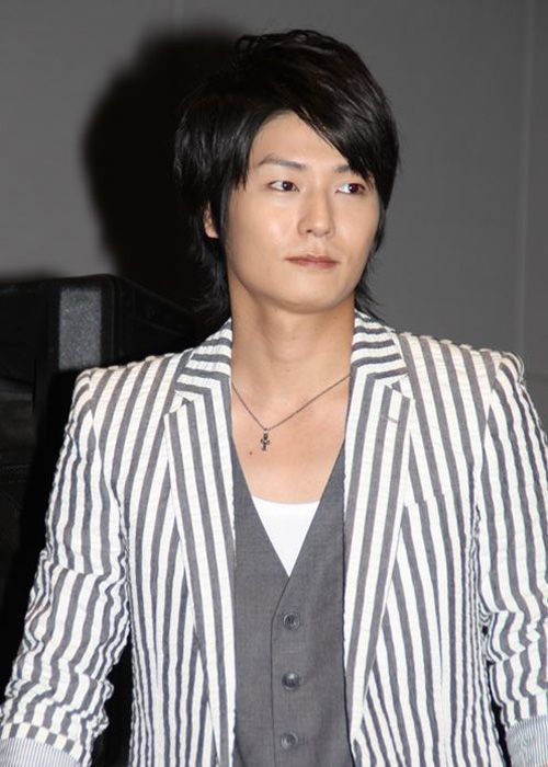 神田沙也加の制服姿も！舞台「ダンガンロンパ THE STAGE～希望の学園と絶望の高校生～」制作発表フォトギャラリー（10枚目）