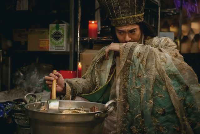 森崎ウィン登場！ドラマ「パリピ孔明」第2話場面カット：フォトギャラリー