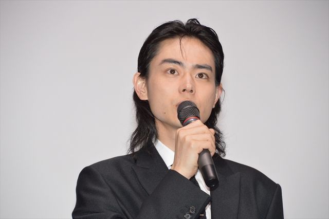 菅田将暉＆土屋太鳳、いろんな表情いっぱい！『となりの怪物くん』大阪舞台あいさつ（18枚目）