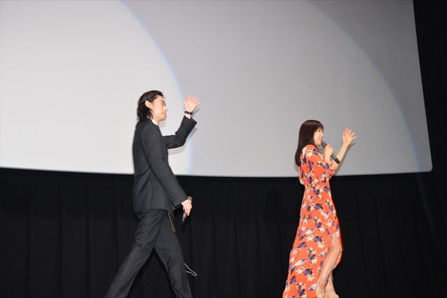 菅田将暉＆土屋太鳳、いろんな表情いっぱい！『となりの怪物くん』大阪舞台あいさつ（24枚目）