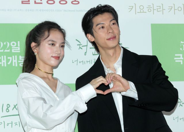 清原果耶『青春18×2 君へと続く道』で訪韓！記者会見の様子（15枚目）