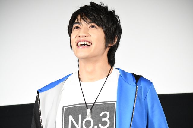 『劇場版ウルトラマンR / B セレクト！絆のクリスタル』初日に大熱狂！舞台あいさつ（4枚目）