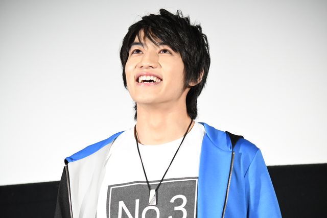 『劇場版ウルトラマンR / B セレクト！絆のクリスタル』初日に大熱狂！舞台あいさつ（5枚目）