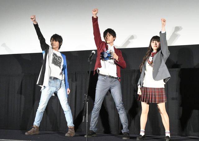 『劇場版ウルトラマンR / B セレクト！絆のクリスタル』初日に大熱狂！舞台あいさつ（29枚目）