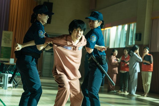 整形後はナナに！「マスクガール」場面写真（14枚目）