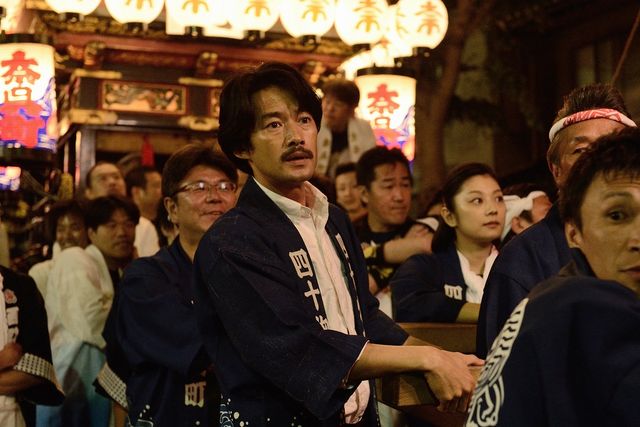 竹野内豊&江口洋介の初2ショット!富山の新湊曳山まつりを完全再現した『人生の約束』フォトギャラリー(2枚目)