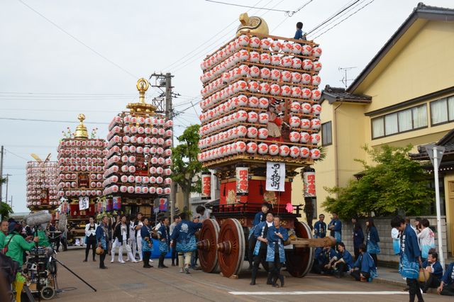 竹野内豊＆江口洋介の初2ショット！富山の新湊曳山まつりを完全再現した『人生の約束』フォトギャラリー（4枚目）