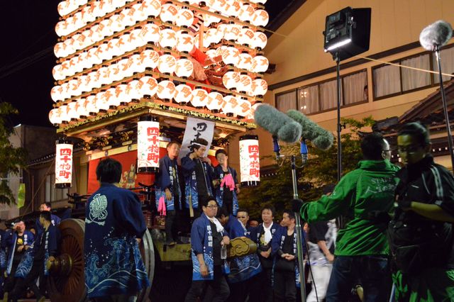 竹野内豊＆江口洋介の初2ショット！富山の新湊曳山まつりを完全再現した『人生の約束』フォトギャラリー（6枚目）
