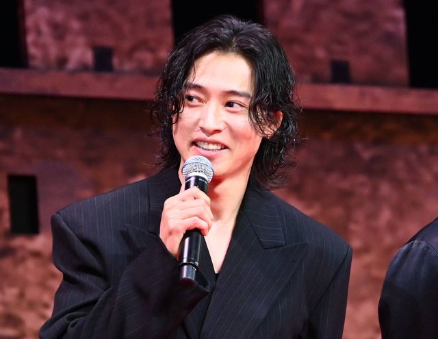 山崎賢人