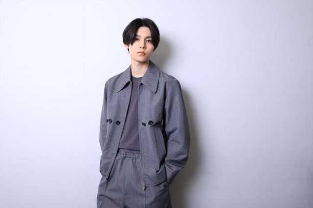 萩原利久の撮りおろし、爆イケショット！『ミステリと言う勿れ』インタビュー＜9枚＞（5枚目）