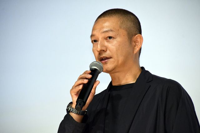 真木よう子、黒のロングドレスで魅了！『大いなる不在』公開記念舞台あいさつ（6枚目）