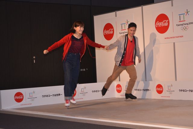 綾瀬はるか、スケートに挑戦！「コカ・コーラ」平昌2018冬季オリンピック応援キャンペーンPRイベント（11枚目）