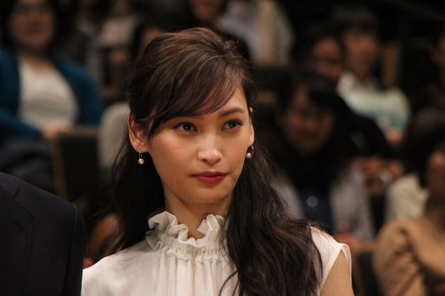 藤木直人＆瀬戸康史はペンギン男子!?「私結婚できないんじゃなくて、しないんです」舞台あいさつ写真ギャラリー！（7枚目）