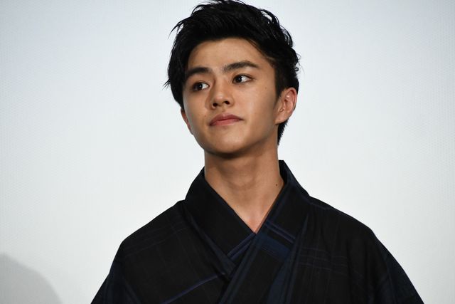 『天気の子』キャスト陣の浴衣姿！大ヒット御礼舞台あいさつ（2枚目）