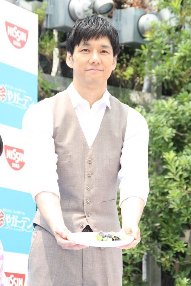 西島秀俊＆浴衣美女！フォトギャラリー（4枚目）