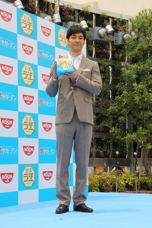 西島秀俊＆浴衣美女！フォトギャラリー（8枚目）