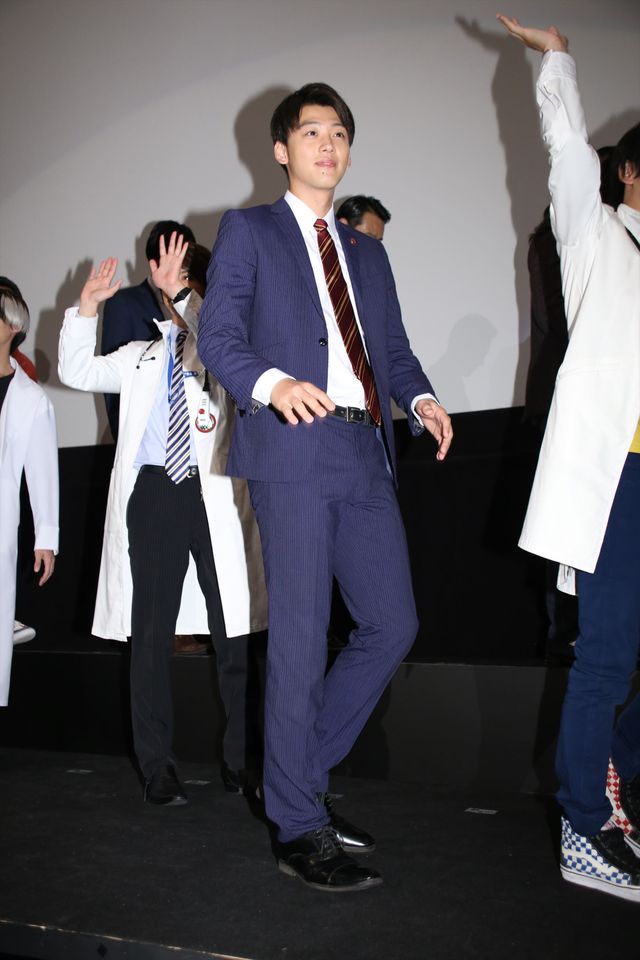 「仮面ライダーウィザード」白石隼也からビデオメッセージも！映画『仮面ライダー平成ジェネレーションズ Dr.パックマン対エグゼイド＆ゴーストwithレジェンドライダー』舞台あいさつフォトギャラリー（40枚目）