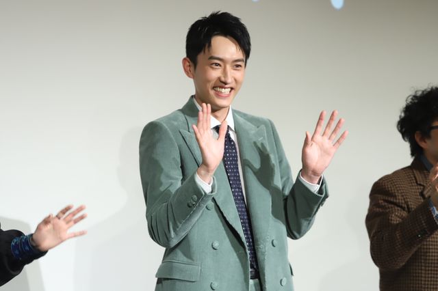 中条あやみ＆杉野遥亮ら登場！『水上のフライト』完成報告イベント（9枚目）