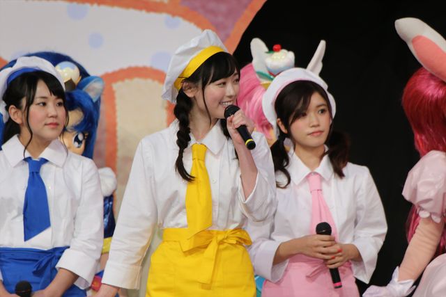 美山加恋＆福原遥「プリキュア」パティシエ衣装で登場！（5枚目）