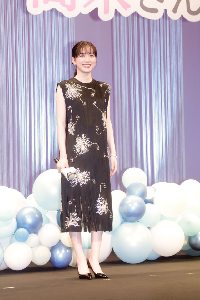 ハプニング！永野芽郁、高橋文哉ら『からかい上手の高木さん』完成披露舞台挨拶（4枚目）