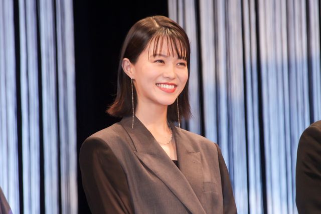 ハプニング！永野芽郁、高橋文哉ら『からかい上手の高木さん』完成披露舞台挨拶（18枚目）