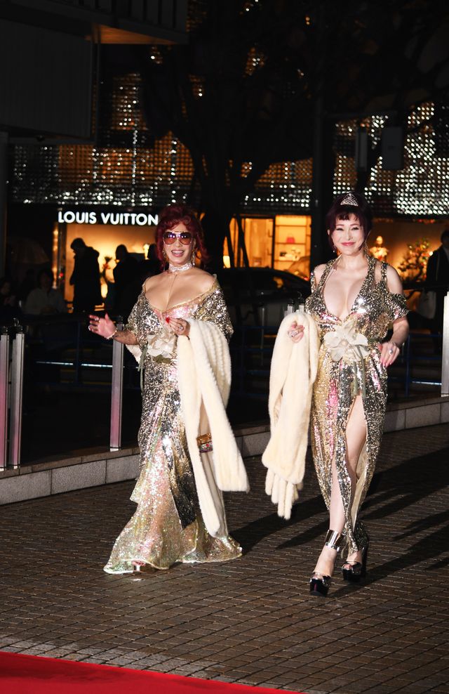 紳士すぎるブラッドリー・クーパーに、ローラ大感激！『アリー／スター誕生』ジャパンプレミア（10枚目）