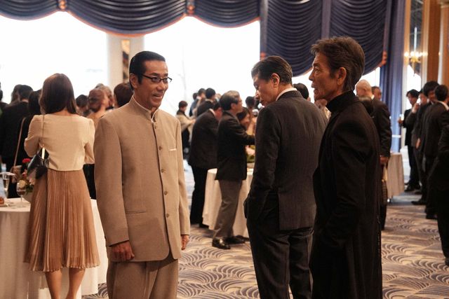 最強バディ大復活！『帰ってきた あぶない刑事』【場面写真10点】（5枚目）