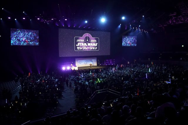 豪華スター集合！SWCJ1日目『スター・ウォーズ／マンダロリアン・アンド・グローグー』ステージイベント（14枚目）