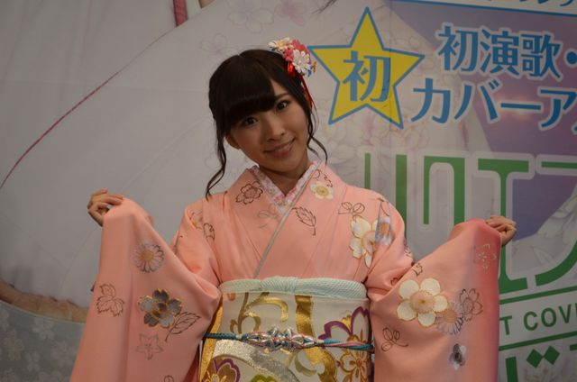 夢は渋谷公会堂でソロライブ！岩佐美咲ファーストアルバム「リクエスト・カバーズ」発売記念イベント フォトギャラリー（14枚目）