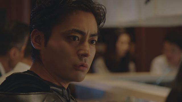 山田孝之がバットマンに！フォトギャラリー（3枚目）