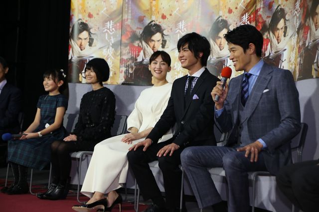 綾瀬はるか、真木よう子、鈴木亮平ら登壇！「精霊の守り人 悲しき破壊神」取材会フォトギャラリー（21枚目）