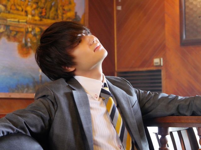 「俺たちはあぶなくない～クールにさぼる刑事たち」場面カットほか（2枚目）