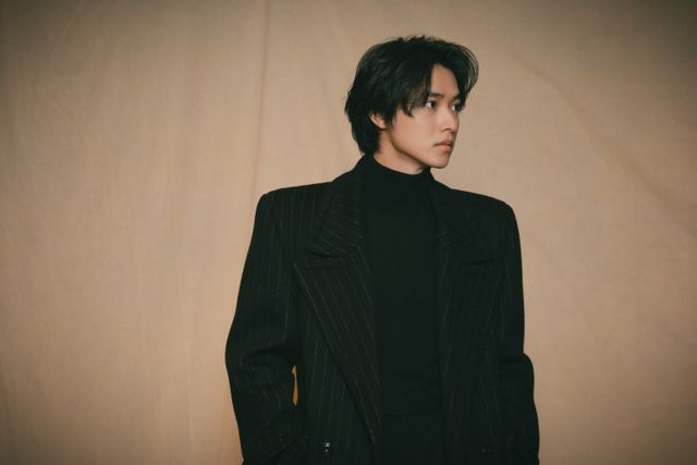 圧倒的美！山崎賢人、黒で魅せる…撮りおろし＜7枚＞（6枚目）