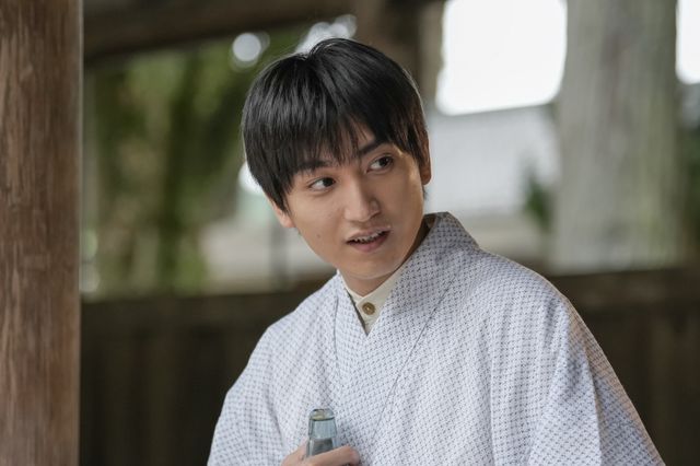 【画像5枚】「ブラッサム」保（金子大地）との会話が息抜きに…第17回場面写真（2枚目）
