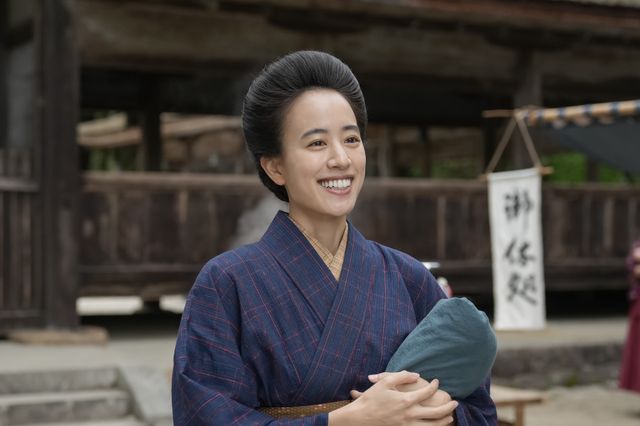 【画像5枚】「ブラッサム」保（金子大地）との会話が息抜きに…第17回場面写真（3枚目）