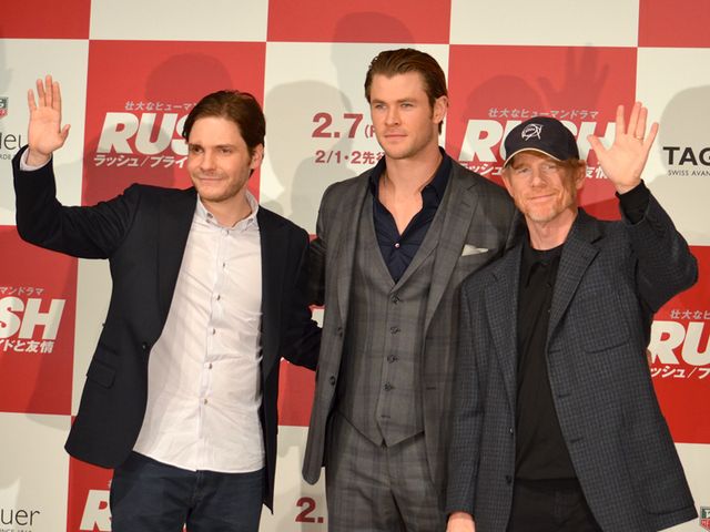 クリス・ヘムズワース＆ダニエル・ブリュールが鏡開き！フォトギャラリー（20枚目）